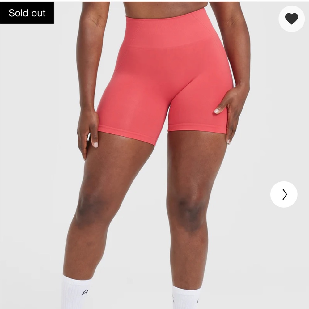 NWT Oner Active EFFORTLESS SEAMLESS SHORTS KNITTED LOGO Sweet Red S or M
